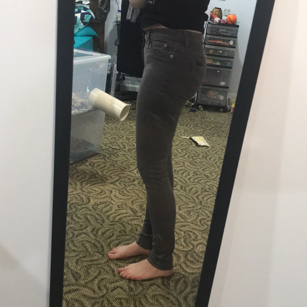Brownish/gray jeans